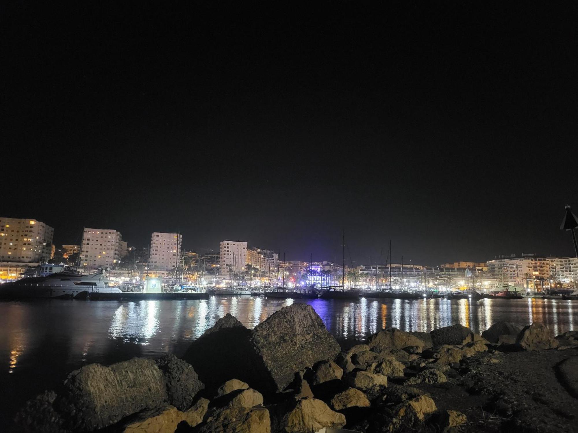 Beach Bungalow Port,Free Parking Estepona Esterno foto