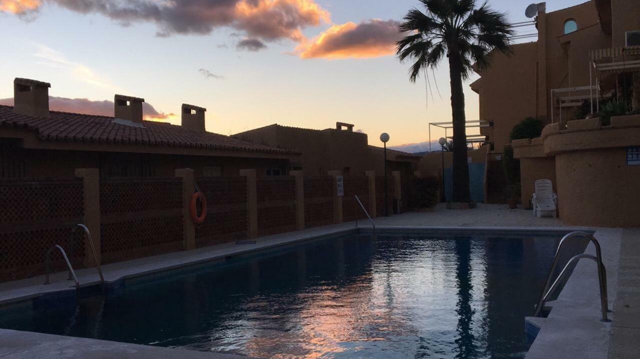 Beach Bungalow Port,Free Parking Estepona Esterno foto